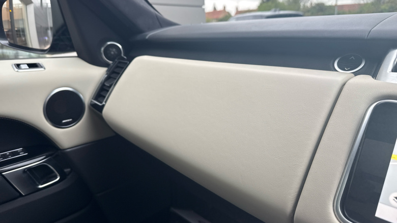 Land Rover Range Rover Sport 3.0 D300 Autobiography Dynamic 5dr Auto Diesel Estate